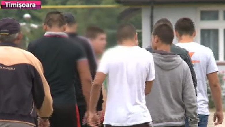 Tineri detinuti, reeducati de voluntari Imagine