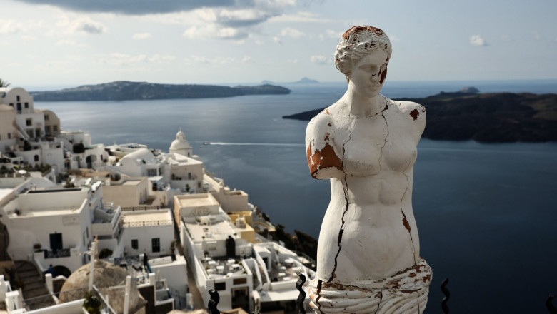 „Toata lumea sta ca pe ace”. Cutremurele continua in Santorini, in timp ce expertii in dezastre naturale se intreaba ce urmeaza Imagine