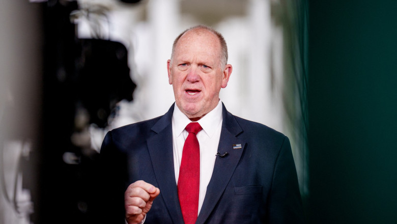 Tom Homan, consilierul lui Trump pentru imigratie, a acceptat o mita de 50.000 de dolari de la un agent FBI sub acoperire (Reuters) Imagine