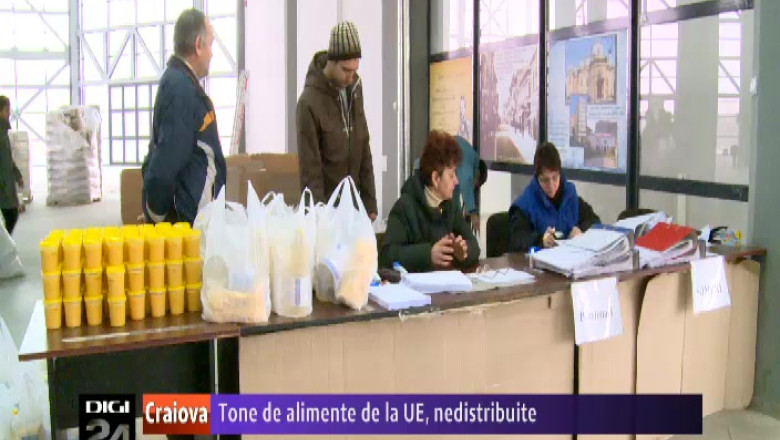 Tone de alimente de la UE, nedistribuite la Craiova. Beneficiarii nu au venit sa le ridice Imagine