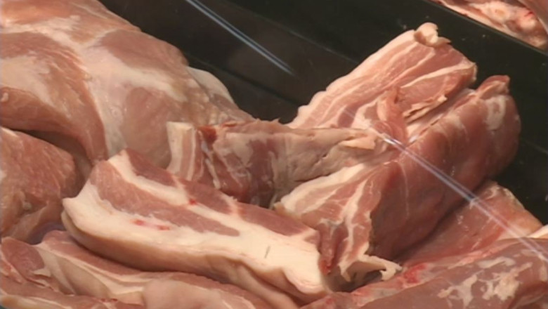 Tone de carne alterata, la vanzare Imagine