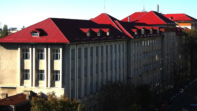 Topul celor mai bogati directori de licee din tara Imagine