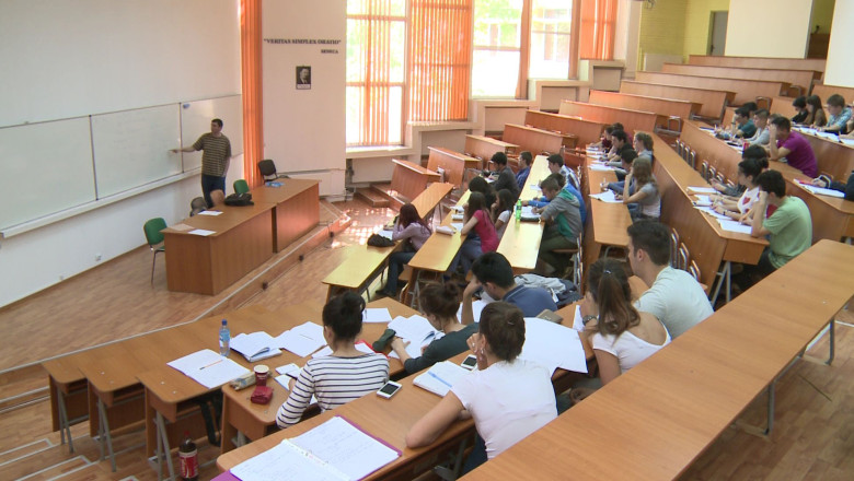 Topul celor mai scumpe facultati din Timisoara. Unde costa 10.000 de lei un an de studiu? Imagine