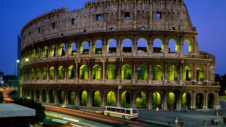 Topul oraselor din strainatate preferate de romani pentru Revelion Imagine