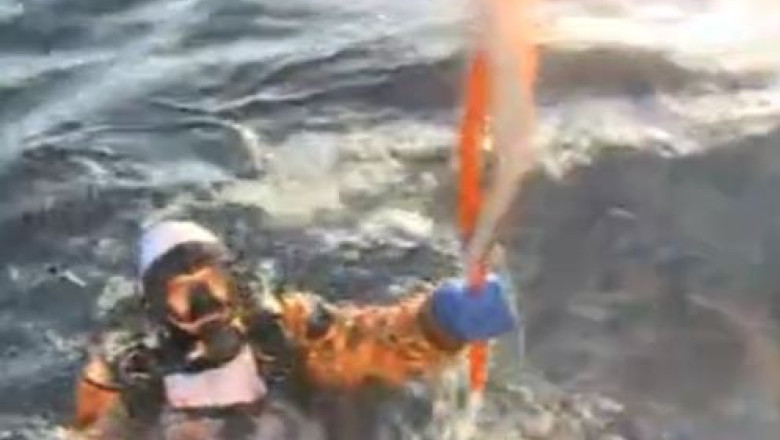 Torta olimpica a ajuns in lacul Baikal, cel mai adanc din lume Imagine