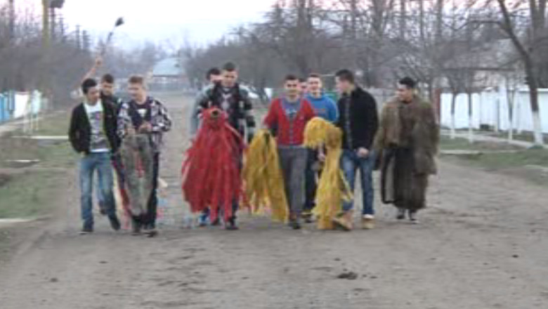 Traditii de Anul Nou in judetul Iasi: Nunta taraneasca Imagine