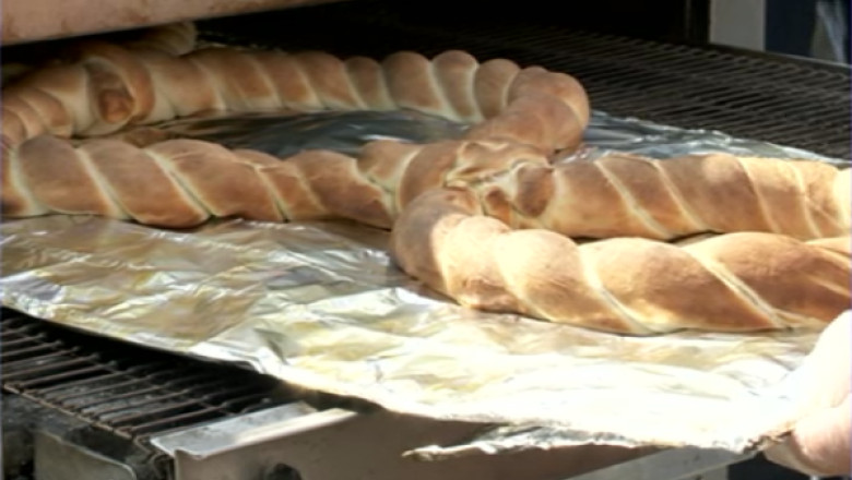 Traditii de sarbatoarea celor 40 de mucenici: colaci si 40 de pahare cu vin Imagine