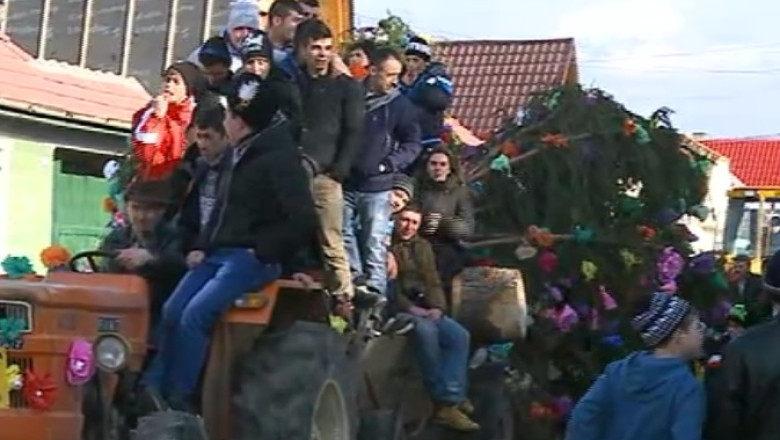 Traditii vechi de secole. Obiceiuri de Craciun ale romanilor, in functie de regiune Imagine