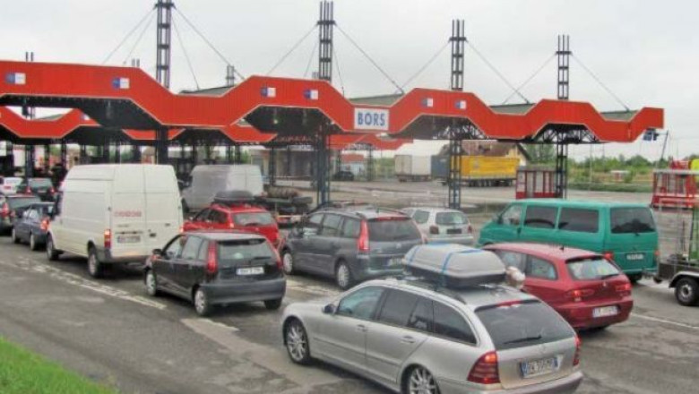 Trafic aglomerat in vamile din vest Imagine