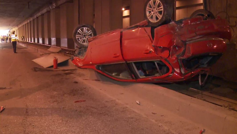 Trafic ingreunat in Pasajul Lujerului din Capitala. Linia de tramvai 41 a fost blocata din cauza unui accident Imagine
