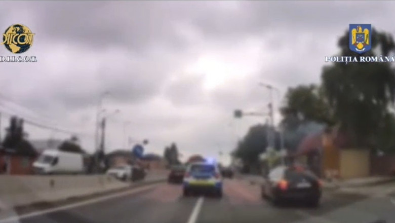 Traficanti de droguri, prinsi in flagrant de politisti in timp ce transportau patru kilograme de heroina Imagine