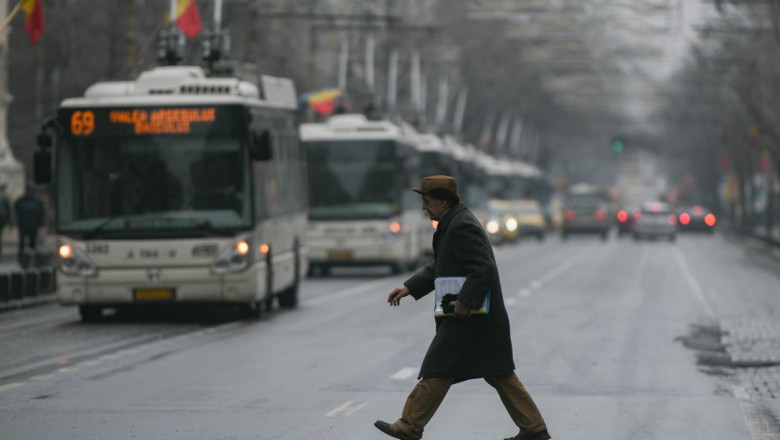 Traficul va fi restrictionat in Bucuresti miercuri si joi cu ocazia ceremoniilor de comemorare a Revolutiei Imagine