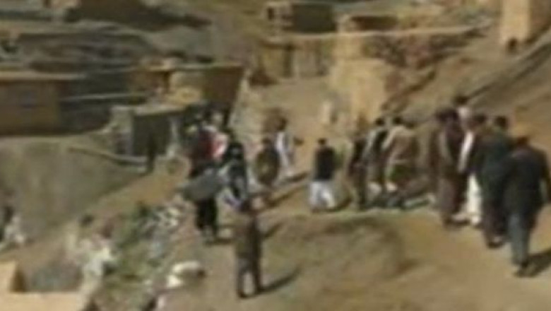 Tragedie in Afganistan dupa o alunecare de teren. Un sat a fost distrus, bilantul mortilor ar putea ajunge la 2.700 Imagine