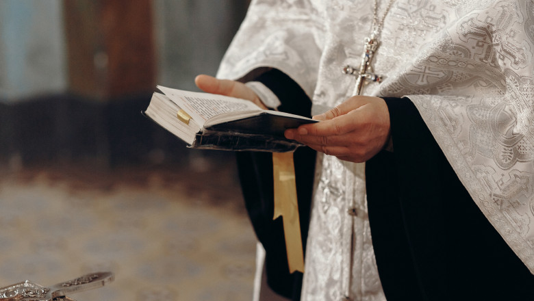 Tragedie intr-o biserica din Arad. Ginerele unui preot a murit, dupa ce a cazut de pe o schela inalta de 10 metri Imagine