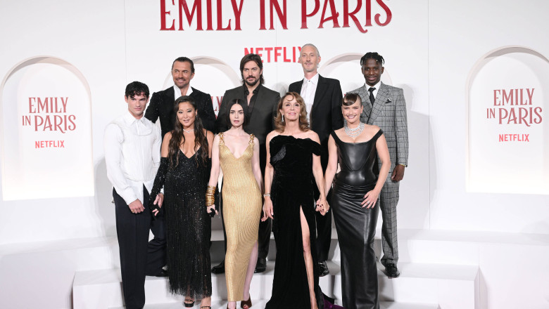 Tragedie pe platoul serialului „Emily in Paris”: un asistent de regie a murit in timpul filmarilor Imagine