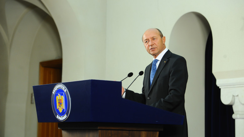 Traian Basescu a gratiat din motive umanitare o femeie care are cinci copii Imagine