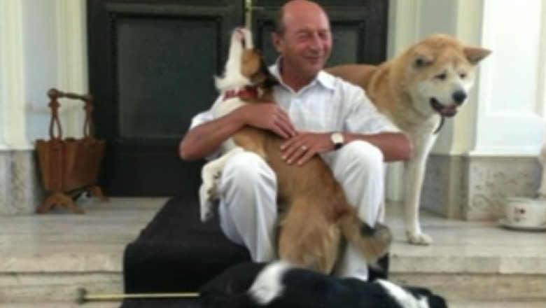 Traian Basescu a semnat pentru locuinta de protocol, dar inca nu se poate muta in ea Imagine