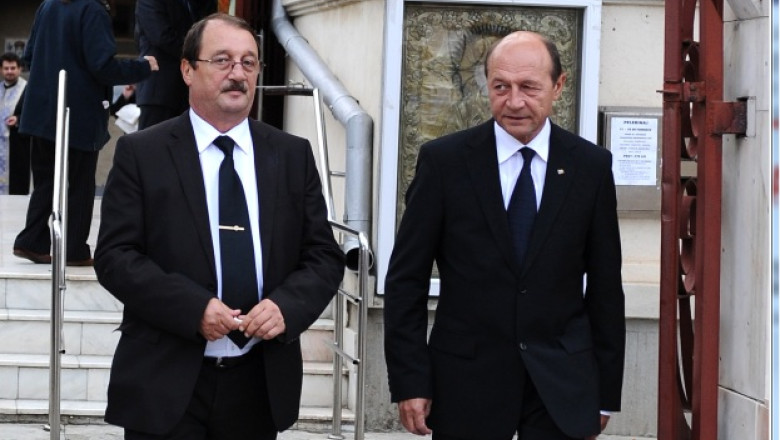 Traian Basescu: Arestarea fratelui meu a fost un moment dificil. Justitia va demonstra ca nu a luat bani Imagine
