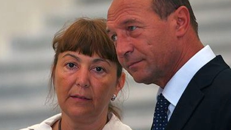 Traian Basescu ii reproseaza Monicai Macovei lipsa de reactie in fata ciuntirii atributiilor ANI cu concursul PDL Imagine