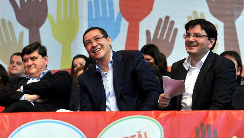 Traian Basescu, ironizat la Congresul TSD: Nicolae Banicioiu i-a dat lui Victor Ponta o colivie „destinata unui cuc” Imagine