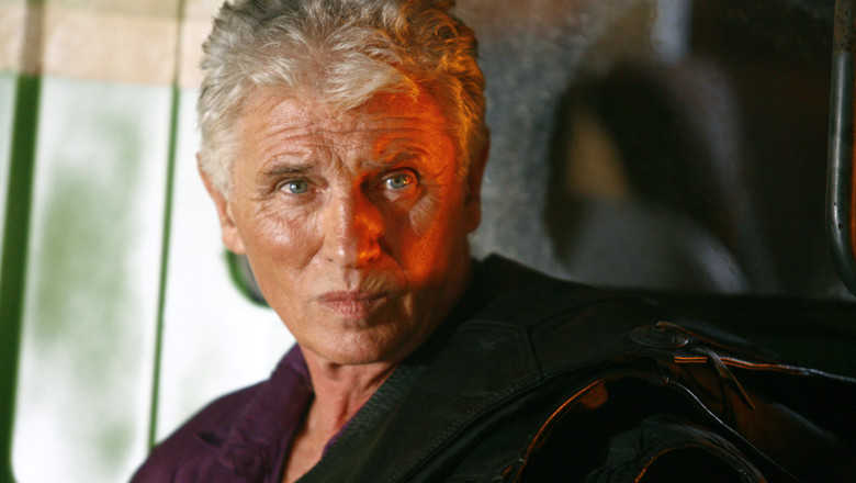 Traian Basescu l-a decorat post-mortem pe Szobi Cseh Imagine