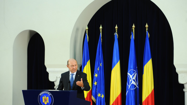 Traian Basescu: La CFR Marfa, Victor Ponta a vrut sa ajute un prieten si a iesit prost Imagine