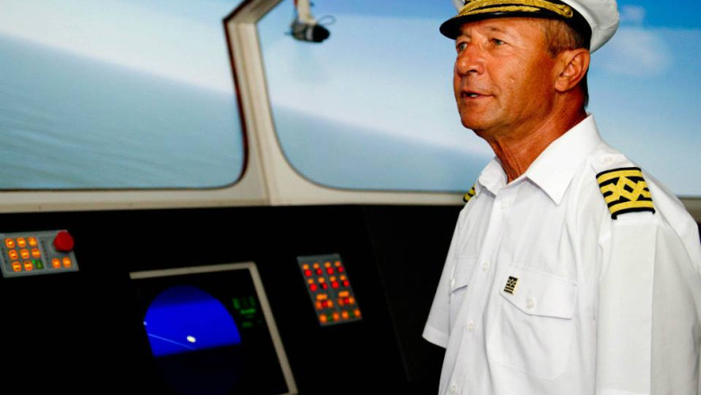 Traian Basescu sarbatoreste la Neptun 37 de ani de la absolvirea cursurilor Academiei Navale Imagine