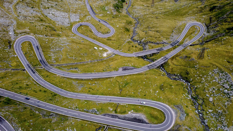 Transfagarasanul este blocat din cauza unor caderi de pietre Imagine