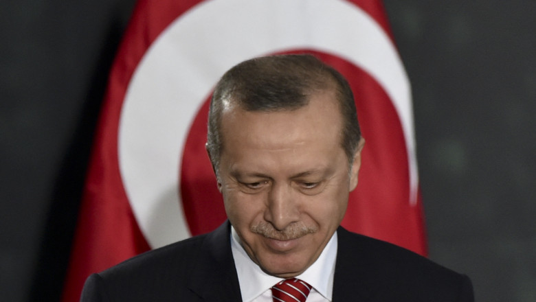 „Transmit bunastare poporului roman prieten”. Erdogan l-a felicitat pe Ciolacu pentru preluarea mandatului de premier Imagine