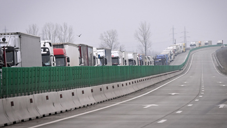 Transportatorii romani cer guvernului si UE sa dea o data clara pentru intrarea deplina a Romaniei in spatiul Schengen Imagine