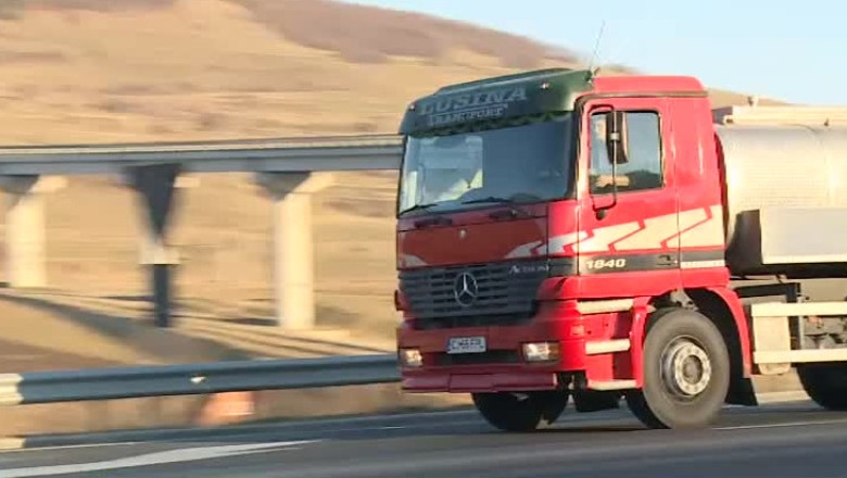 Transportatorii vor sa intre in greva Imagine