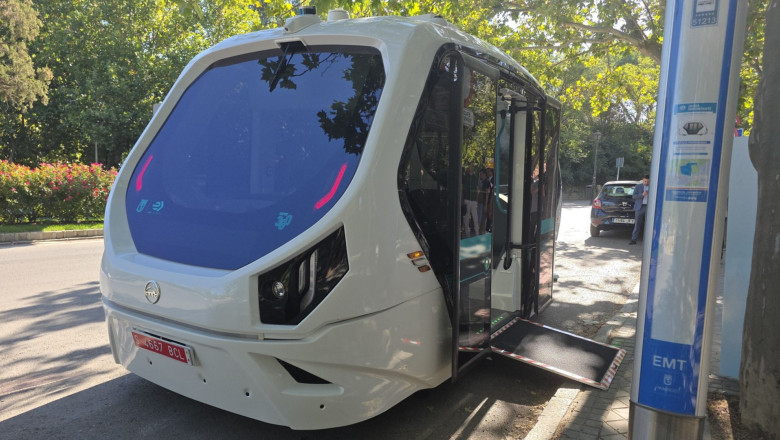 Transportul viitorului: Madrid a lansat primul autobuz fara sofer, fabricat in Spania Imagine