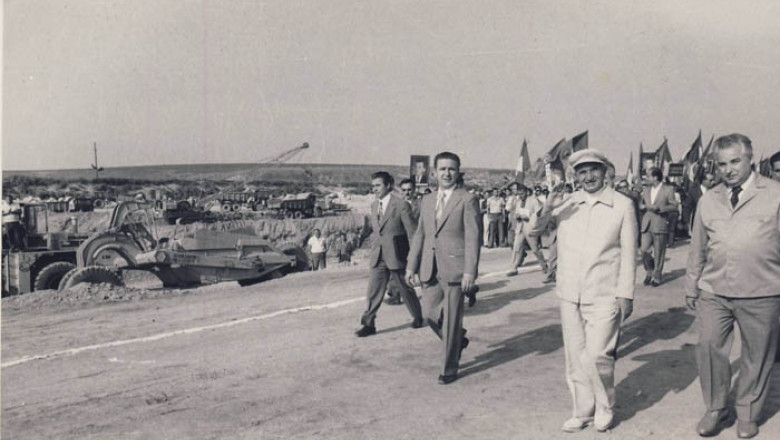 Trei decenii cu Magistrala Albastra. Fostii angajati au fost recompensati cu diplome si plachete Imagine