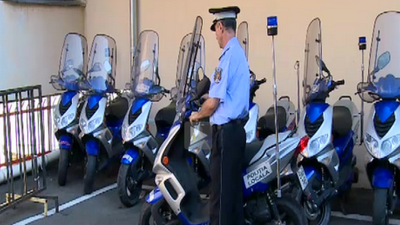 Trei politisti la 10 scutere. Politia Locala din Brasov nu are bani sa trimita agentii la scoala moto Imagine