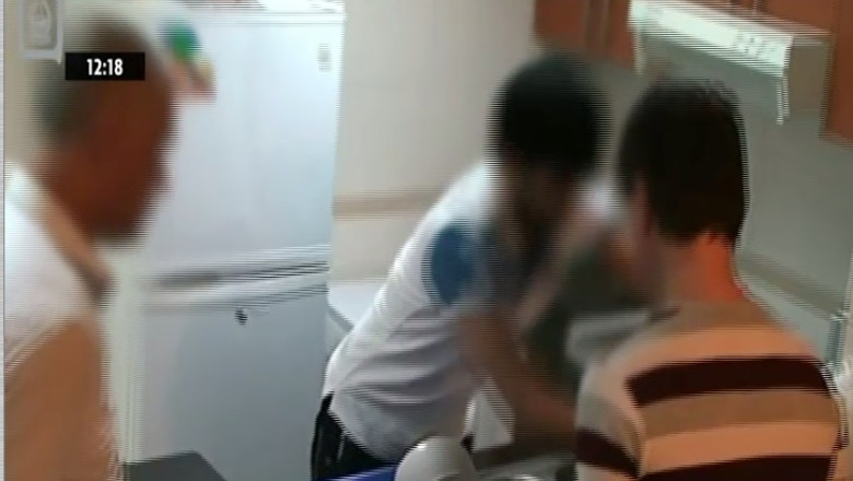 Trei romani, arestati in Dubai Imagine