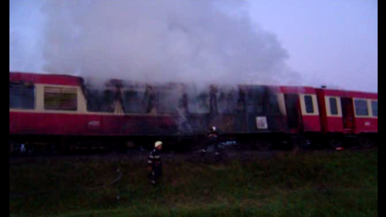 Tren de calatori in flacari. Garnitura mergea de la Dorohoi la Iasi Imagine