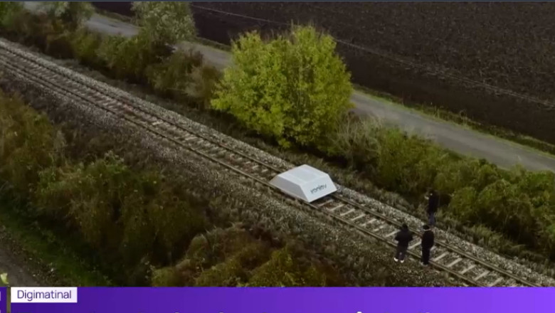 Trenul cu levitatie magnetica a fost testat in Italia Imagine