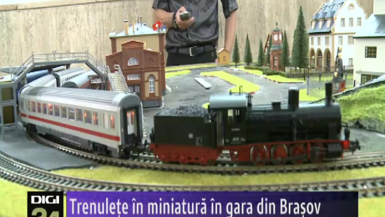  Trenulete in miniatura in gara din Brasov Imagine