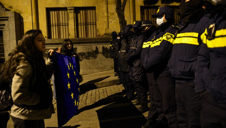 Tribunale din Georgia au ordonat arestarea a doi lideri din opozitie. Proteste anti-guvern erau programate vineri Imagine