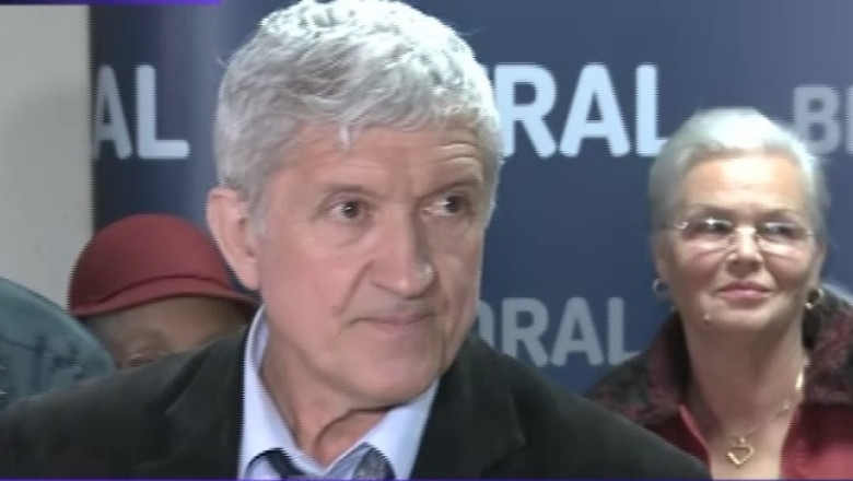 Tribunalul Bucuresti: Interdictia pentru Mircea Diaconu, doar pentru pozitia de senator Imagine