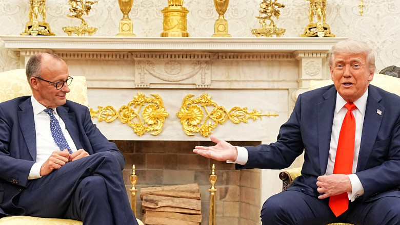 Trump a ras dupa ce cancelarul german Merz i-a amintit ca azi e aniversarea Debarcarii din Normandia. „N-a fost o zi buna pentru voi” Imagine