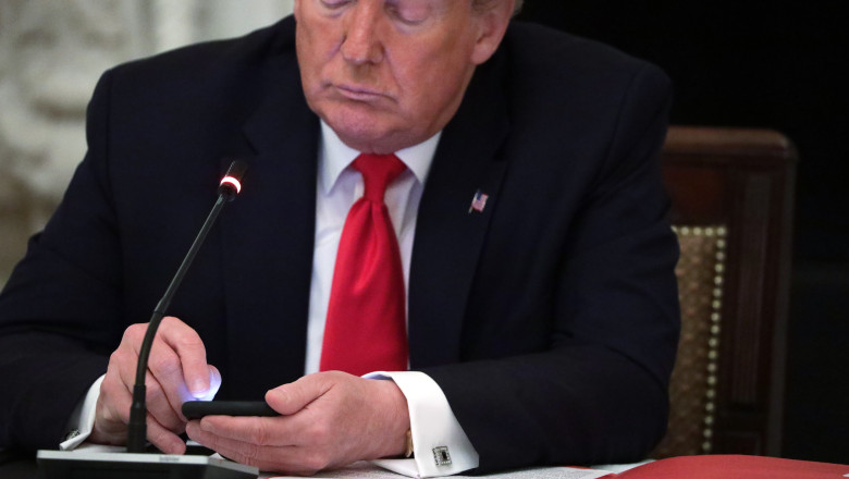 Trump a revenit pe Twitter dupa mai mult de doi ani, desi a spus ca nu va mai posta pe aceasta retea sociala Imagine
