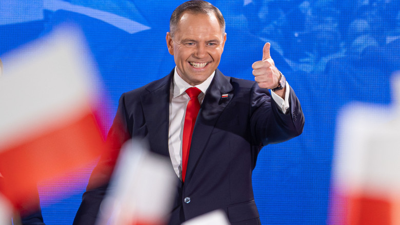 Trump il lauda pe presedintele ales al Poloniei, Karol Nawrocki, si distribuie videoclipuri cu proteste anti-migratie Imagine