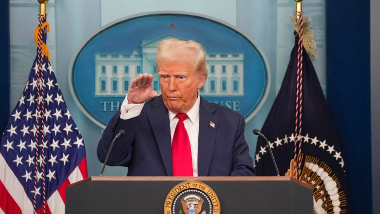 Trump impune sanctiuni Curtii Penale Internationale, acuzand tribunalul ca vizeaza SUA si aliatul sau apropiat, Israelul Imagine