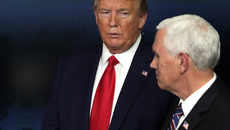 Trump l-a presat pe Mike Pence sa rastoarne rezultatul alegerilor din 2020, desi i s-a spus ca nu poate sa o faca Imagine