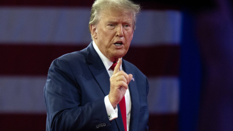 Trump le promite republicanilor ca va interzice avortul la nivel national din saptamana a 15-a de sarcina Imagine