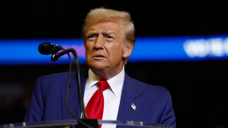 Trump spune ca „nu exista” pret prea mare pentru planul sau de deportare a imigrantilor: „Sa facem granita ferma si puternica” Imagine