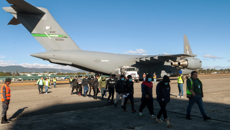 Trump suspenda sanctiunile anuntate impotriva Columbiei, dupa ce guvernul de la Bogota a acceptat repatrierea imigrantilor ilegali Imagine