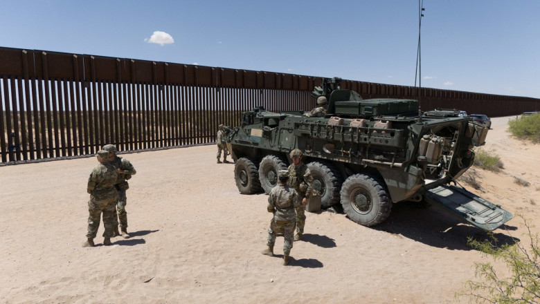 Trump trimite noi trupe la granita cu Mexicul. Pentagonul infiinteaza inca doua zone militare pentru controlul imigratiei Imagine