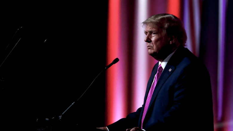 Trump vrea amanarea datei procesului in cazul documentelor secrete pana dupa alegeri Imagine